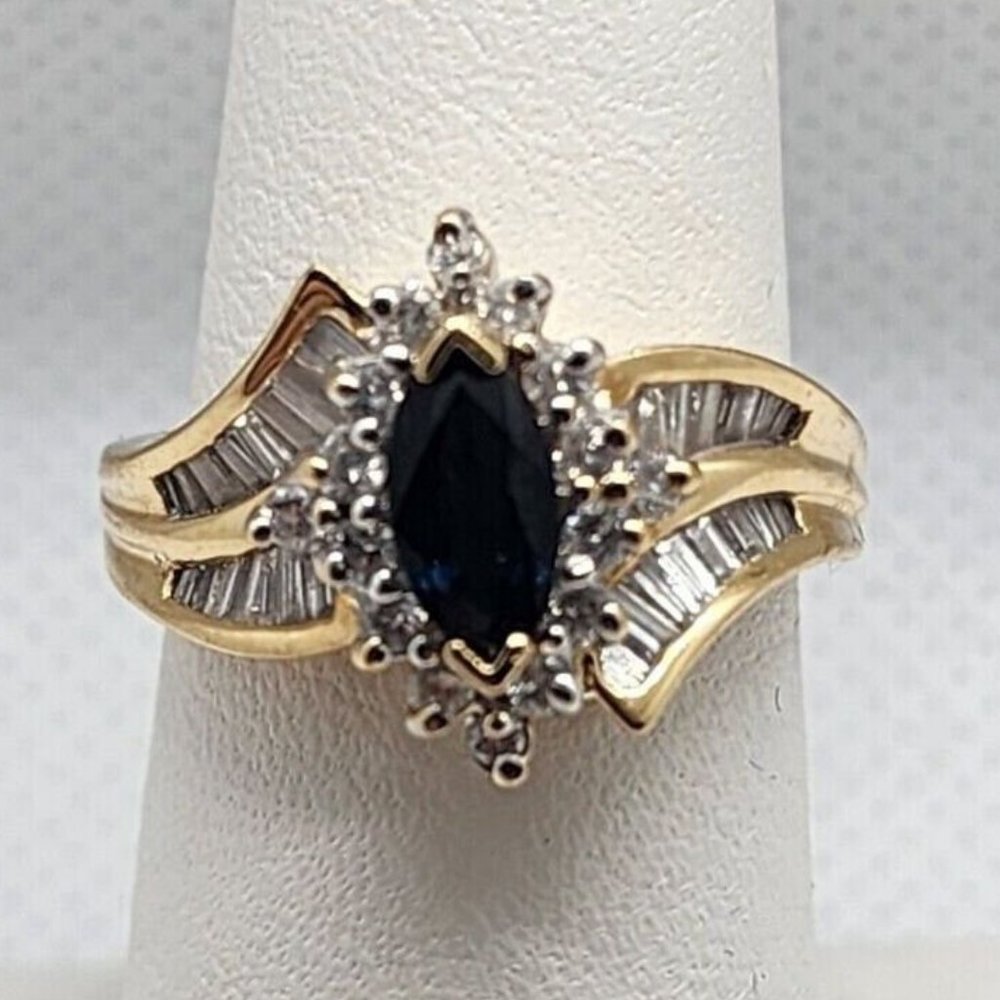14K YELLOW GOLD SAPPHIRE & DIAMOND RING  SIZE 5.5